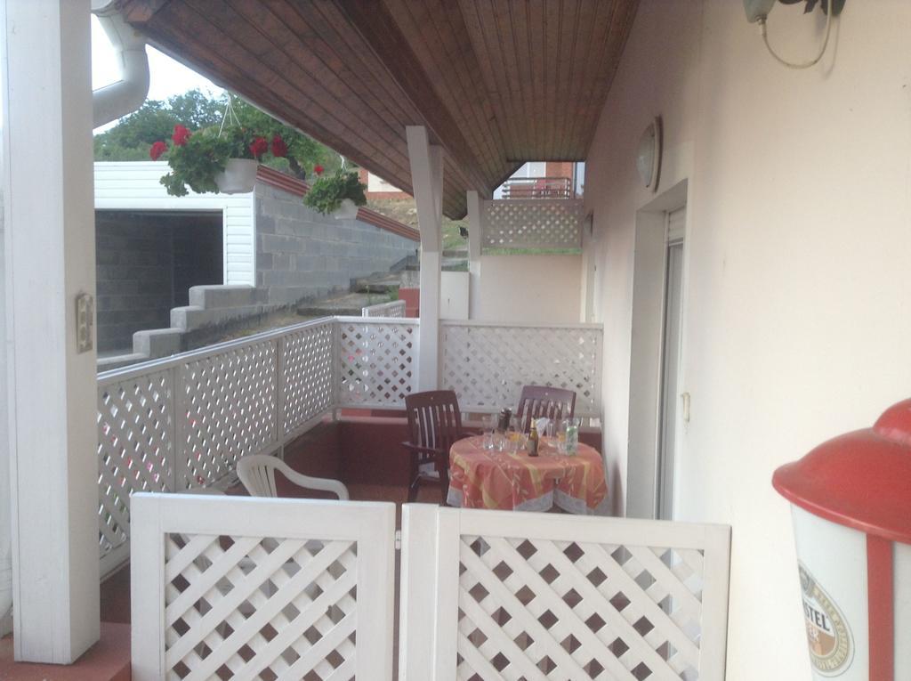 Hotel Pannon Panzio Restaurant Pannonhalma Exterior foto